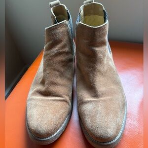Men's Brown Suede Boots